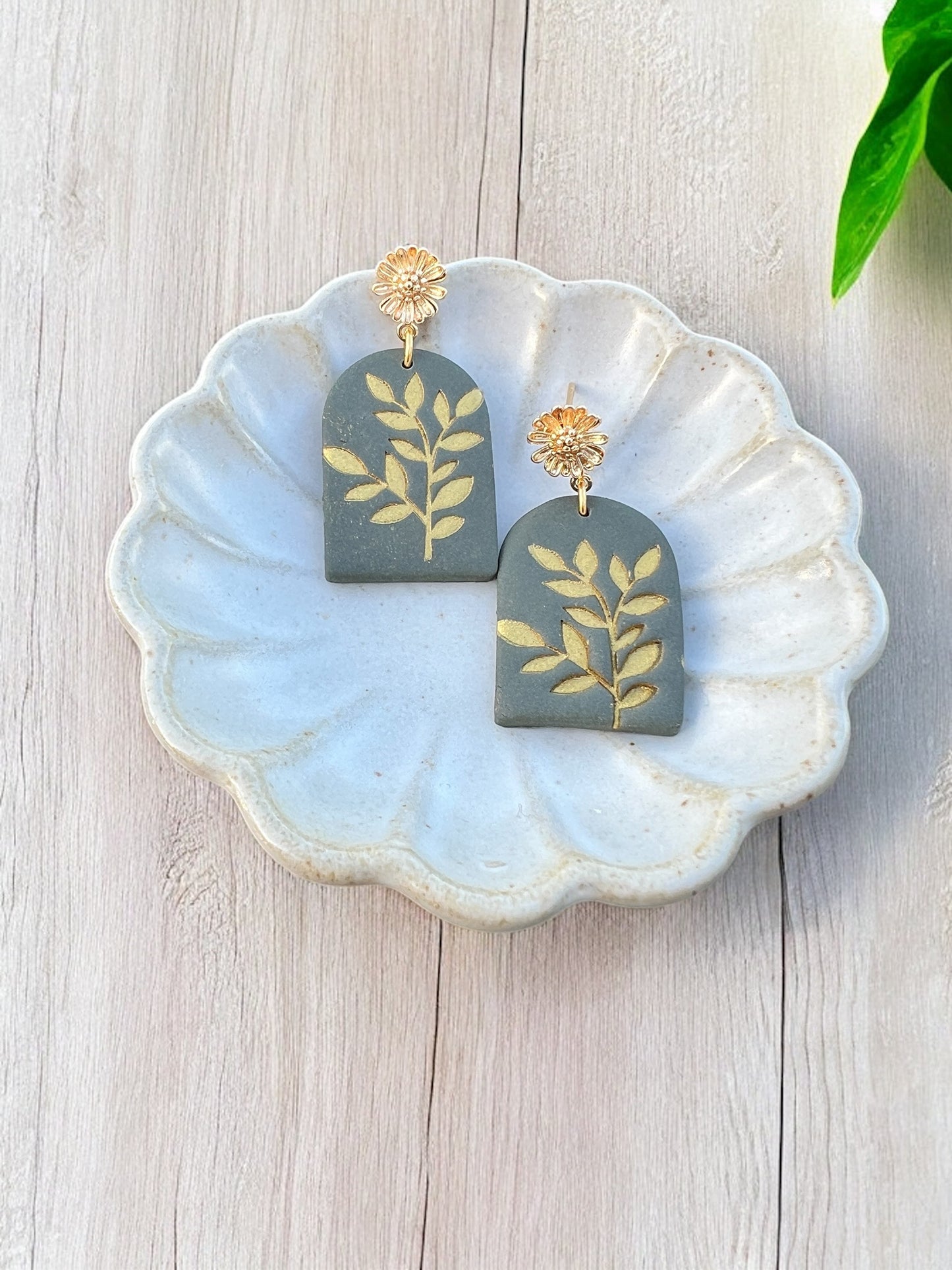 Dark Green Golden Leaf Dangles